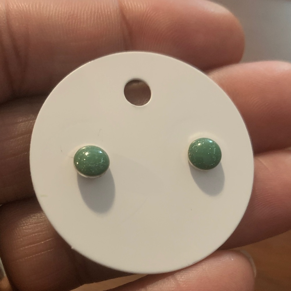 Vintage Sterling silver Green Aventurine Stud Earrings